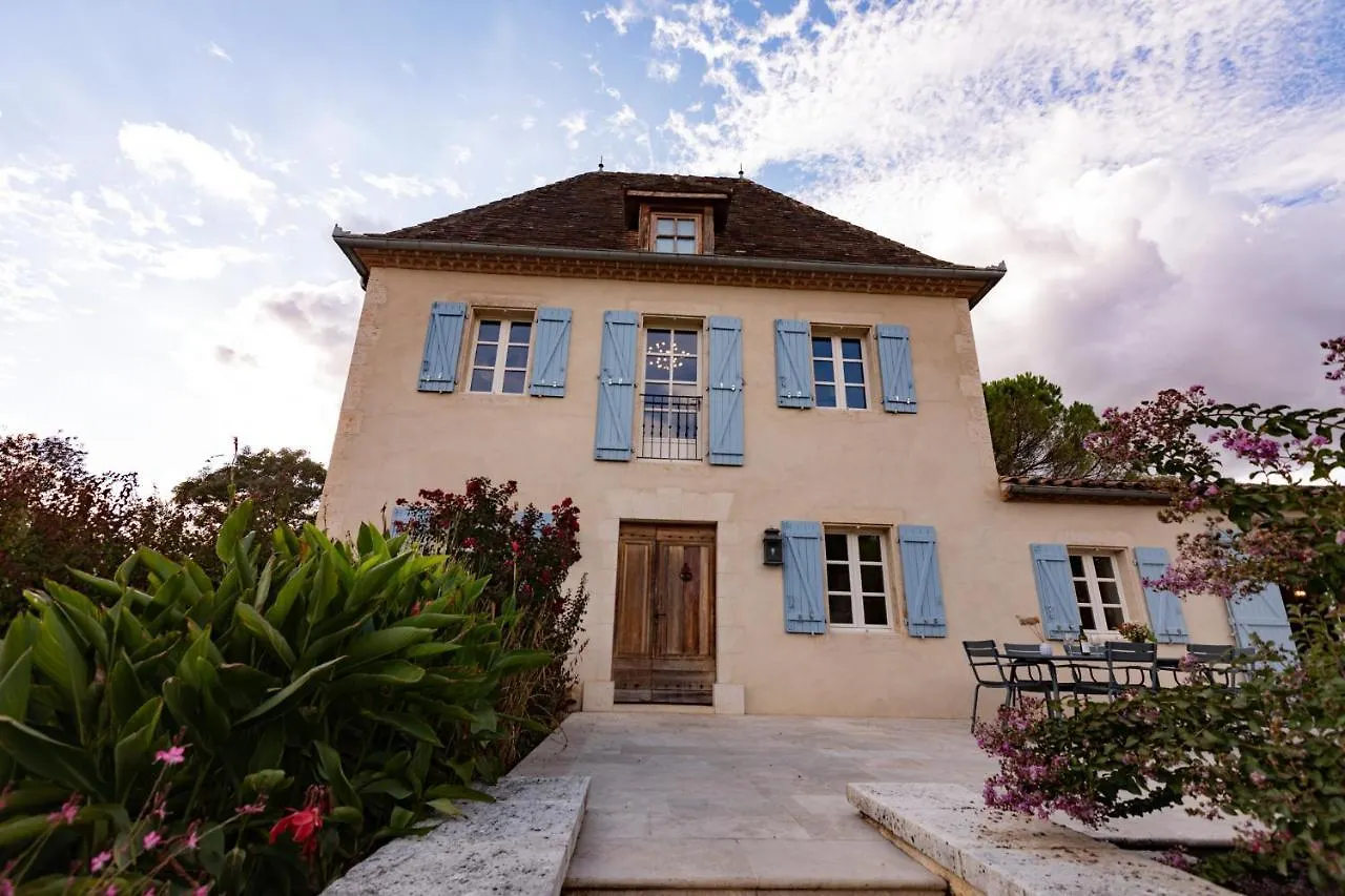 Holiday home Roques Cottage - Spacieuse Maison Pierre Avec Piscine Chauffee, Cuisine D'Ete, Petanque, Ping-Pong Et Jeux Enfants - 10 Min De Vic France