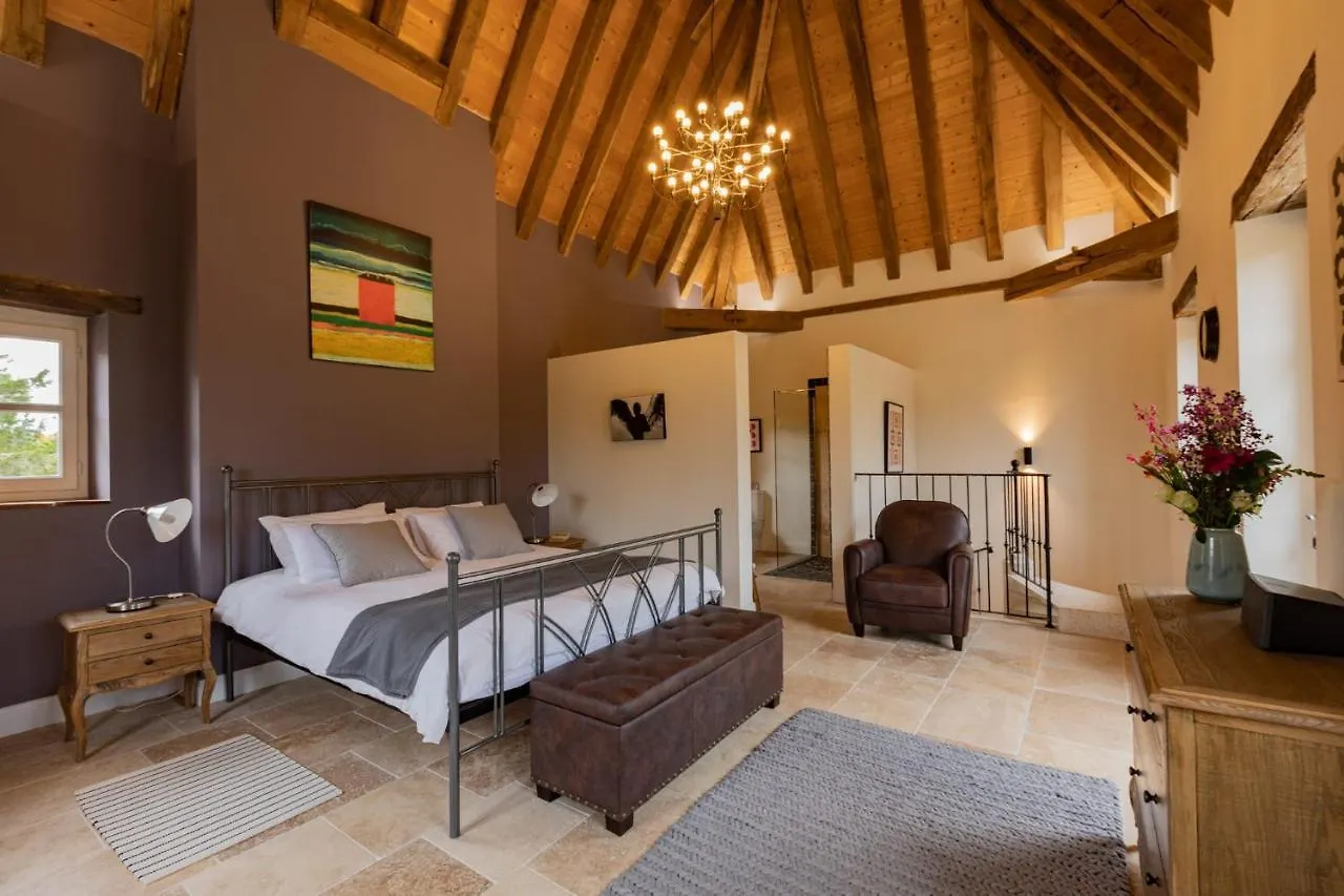 Roques Cottage - Spacieuse Maison Pierre Avec Piscine Chauffee, Cuisine D'Ete, Petanque, Ping-Pong Et Jeux Enfants - 10 Min De Vic 0*, Roques (Gers) Francie